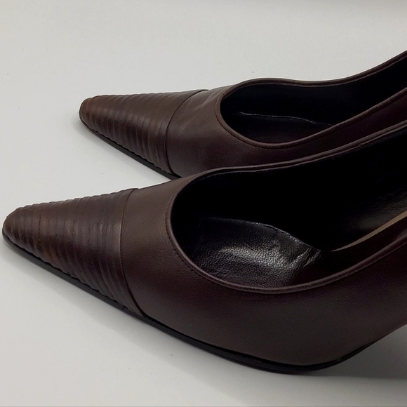 Bottega Veneta Vintage Stiletto Pumps - EUC - Picture 9 of 16